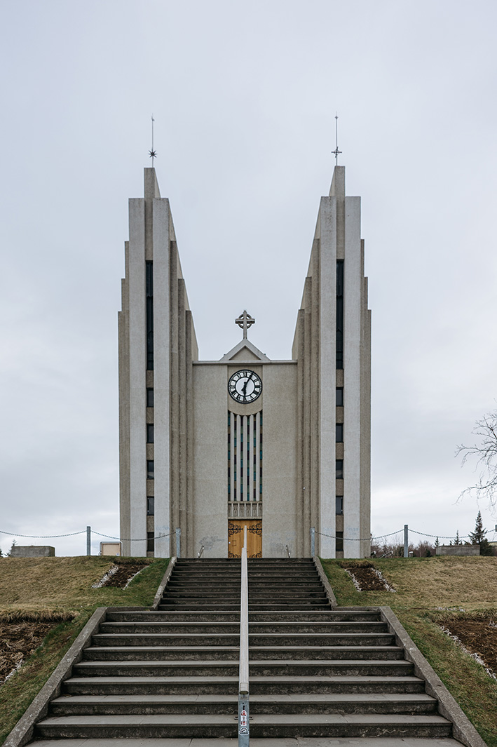 Akureyrarkirkja - церковь, Akureyri.